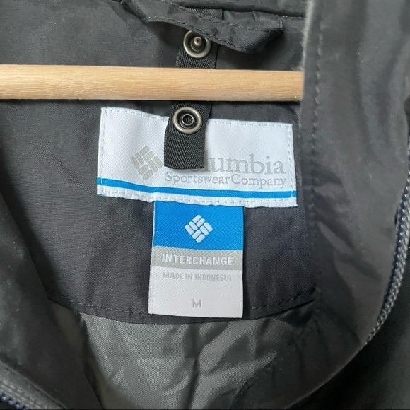 Columbia Omni-Tech Medium Hooded Jacket Waterproof Black NWT - Picture 7 of 8